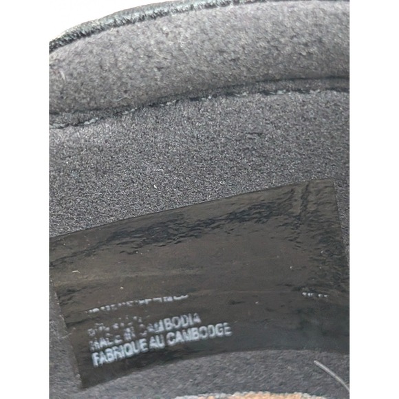 Clarks Womens Black Leather Slip On Loafers Cushion Soft Comfort Shoes Size 5.5 - Picture 9 of 9